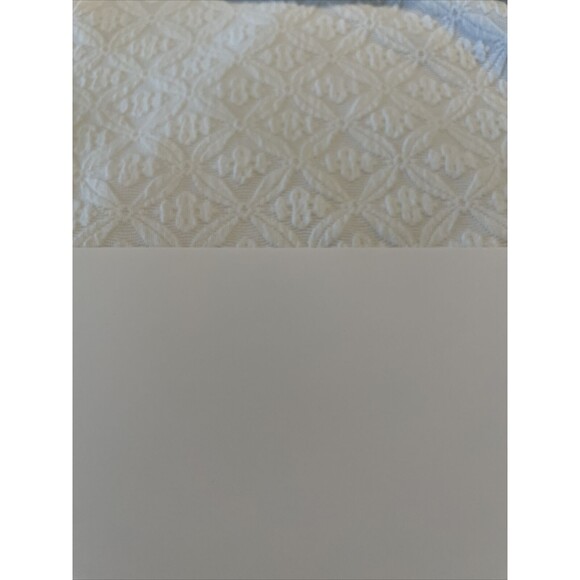 White House Black Market Sleeveless Textured White Top – Size Small - Picture 6 of 6